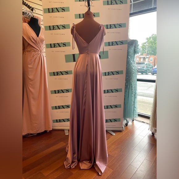 Satin A-line Gown - Picture 5 of 7